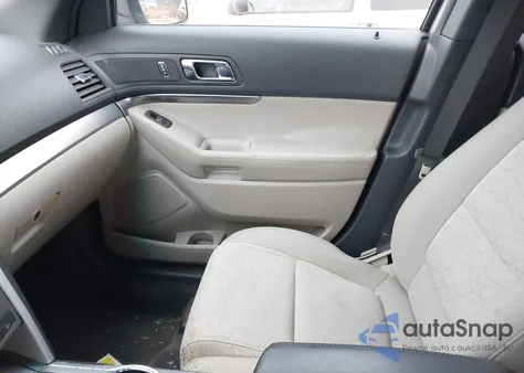 2012 Ford Explorer z USA, uszkodzony, nr VIN 1FMHK7B87CGA54833